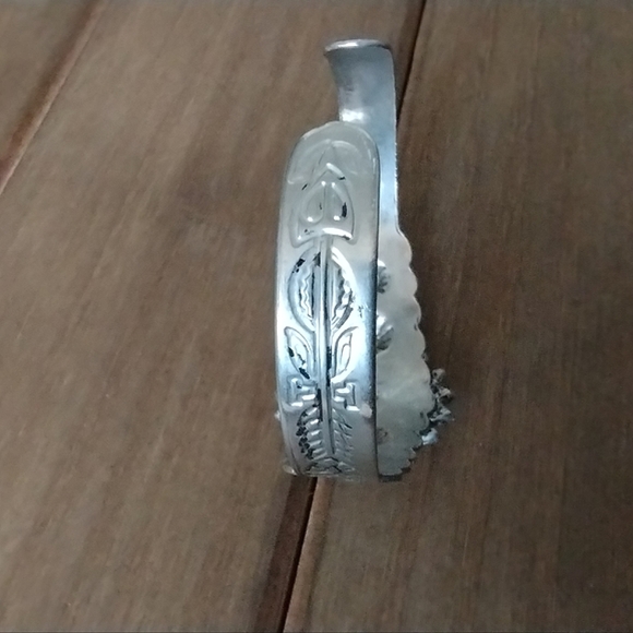 Floral Turquoise Style Cuff Bracelet - Picture 6 of 16